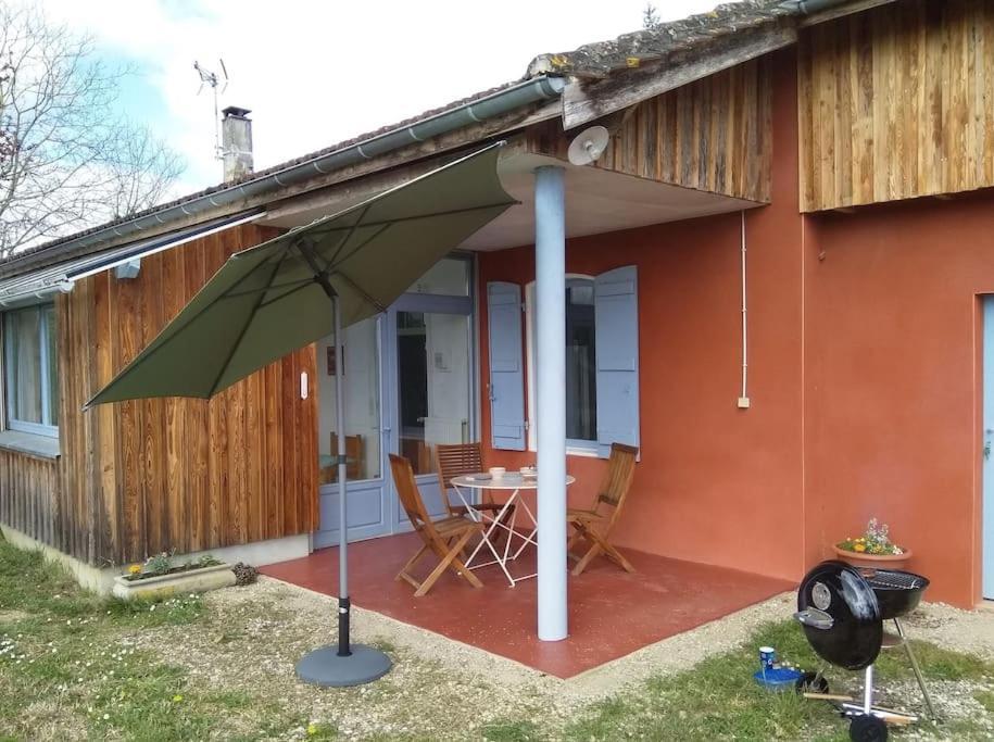 Bienvenue Au Gite De Claret Casseneuil Exteriör bild